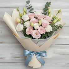 Букет цветов из:  Лизиантусы #REPLACE_PRED# Железноводском