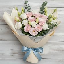 Букет цветов из:  Лизиантусы в Железноводском