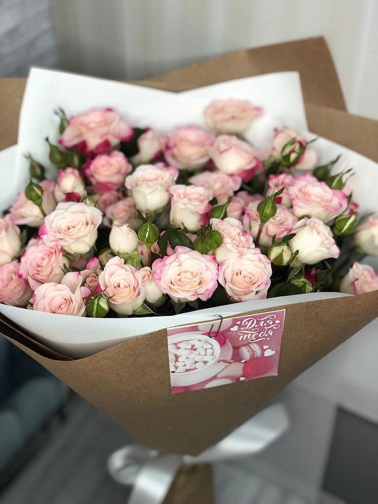 Букет цветов из: Розы в Железноводском