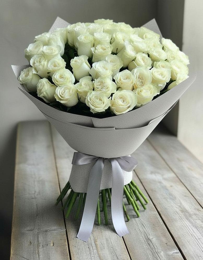 Букет 35 Белых роз в Железноводском