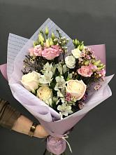 Букет цветов из:  Альстромерии, Розы и Лизиантусы #REPLACE_PRED# Железноводском