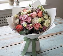 Букет цветов из:  Розы, Лизиантусы и Гвоздики в Железноводском