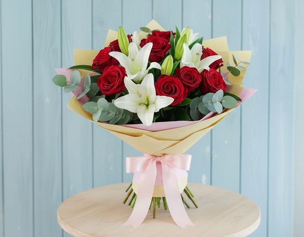 Букет цветов из: Лилии и Розы в Железноводском